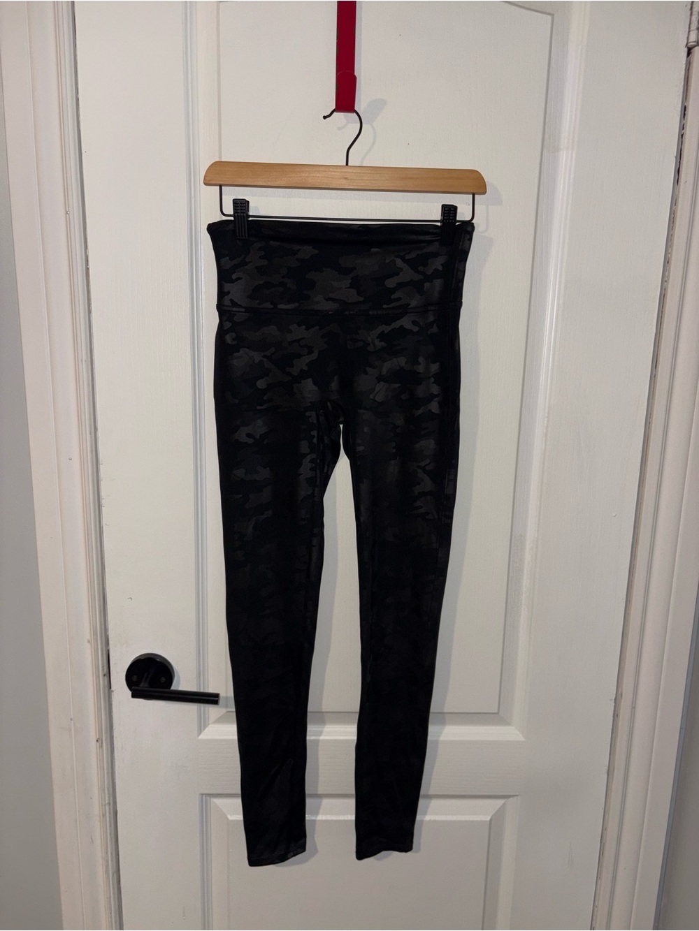 Spanx | Black Camo Pleather Leggings | Size Medium
